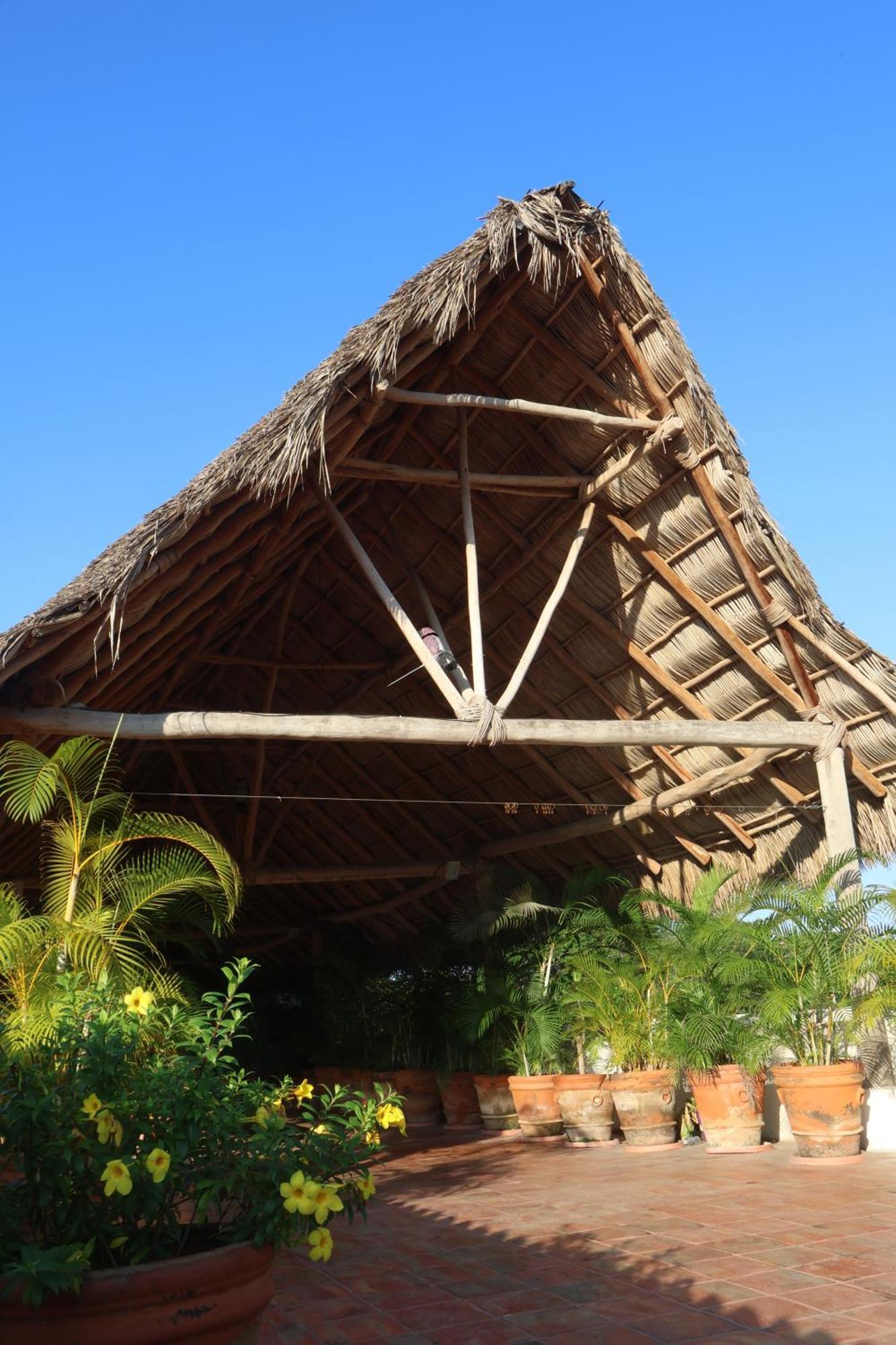 Отель Casa Loteria -Pueblito Sayulita- Colorful, Family And Relax Experience With Private Parking And Pool Экстерьер фото